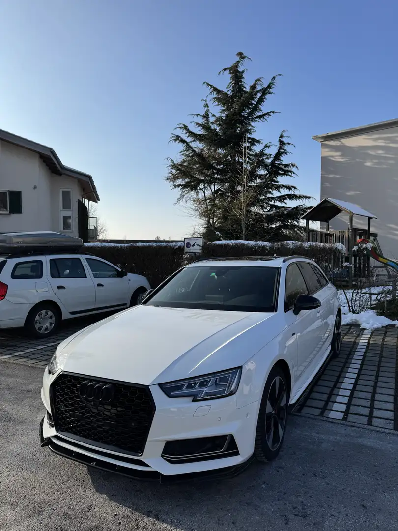 Audi A4 Avant 2,0 TDI quattro Sport S-tronic 3x Sline - 1