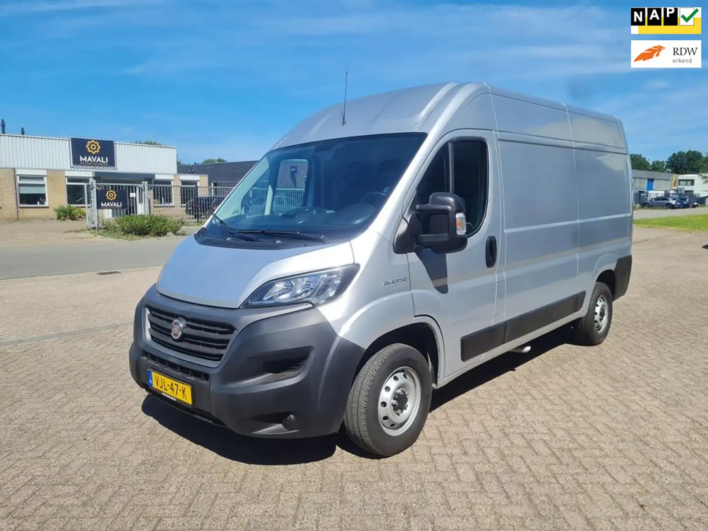 Fiat Ducato 30 2.3 MultiJet L2H2 Pro, 103.740 Km Grijs - 1