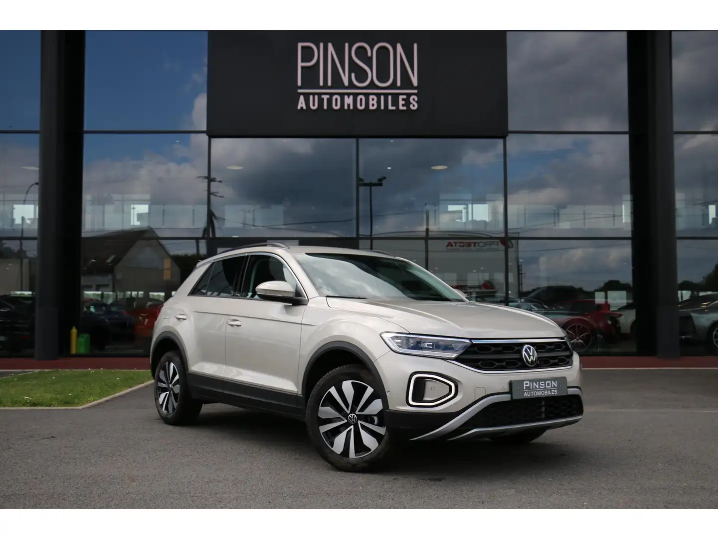 Volkswagen T-Roc VOLKSWAGEN T-ROC 1.0 TSI 116CH ACTIVE - CAMERA - L Gris - 1
