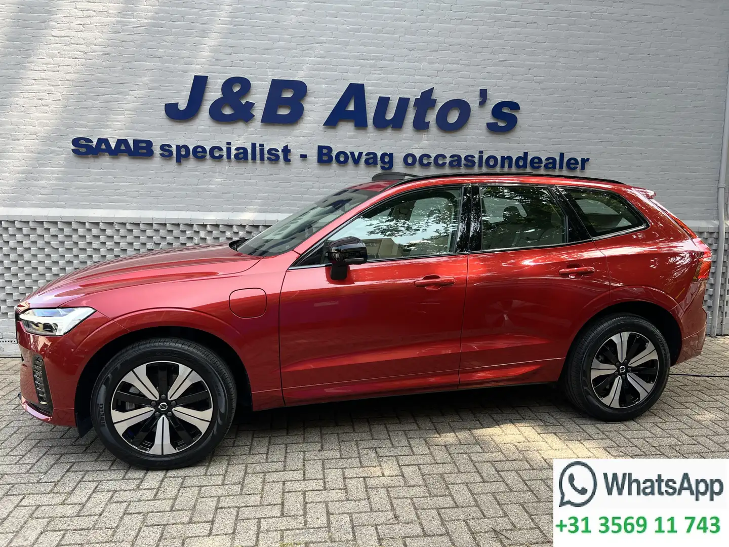 Volvo XC60 2.0 T6 Plug-in hybrid AWD Plus Dark LONGE RANGE Tr Rood - 1