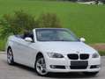 BMW 330 i Cabrio* Automatik* Navi* Leder* Sitzheizung* PDC* Weiß - thumbnail 4