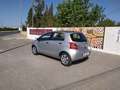 Toyota Yaris 1.4D-4D Plateado - thumbnail 4