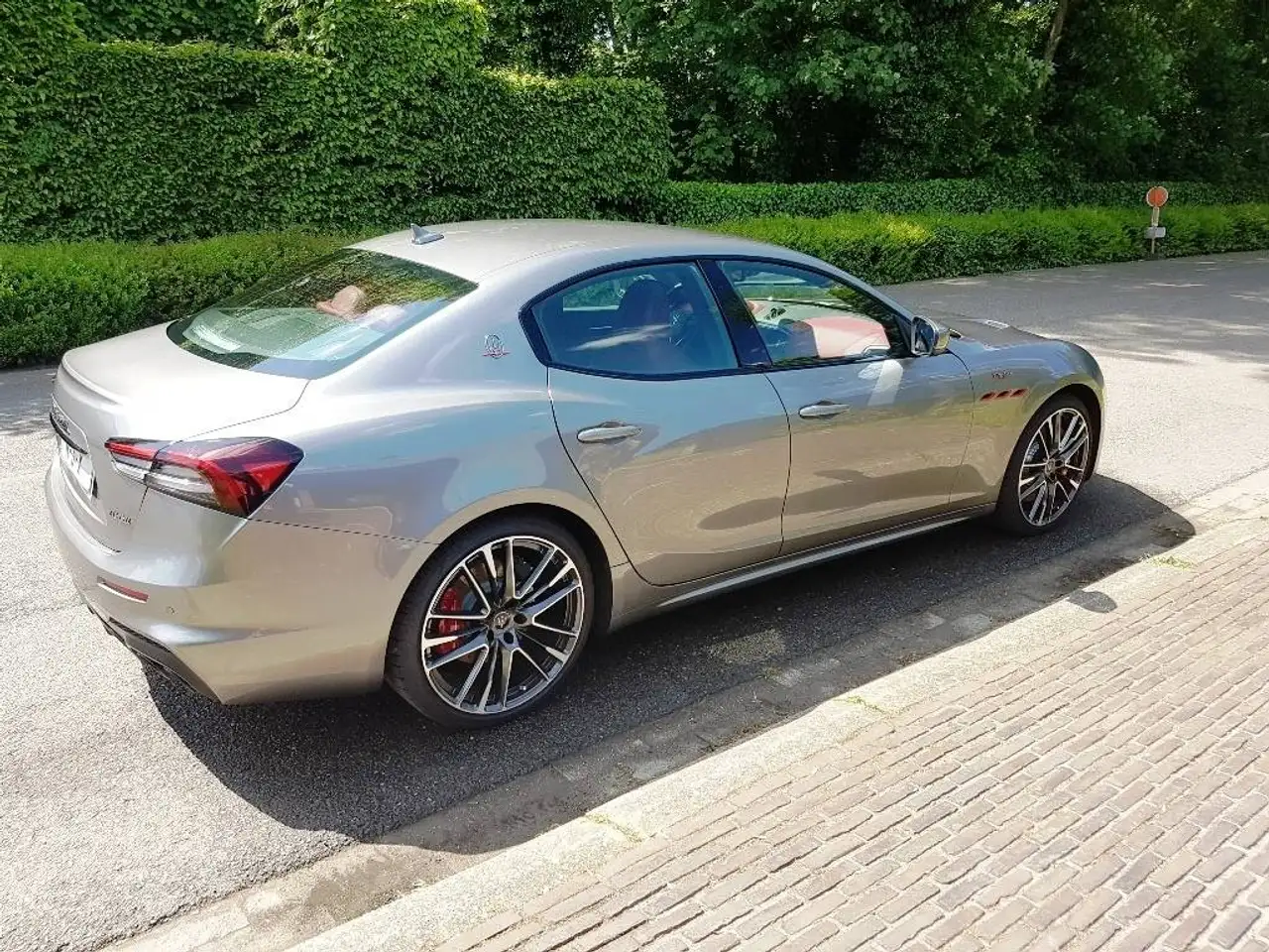 Maserati Ghibli 2021