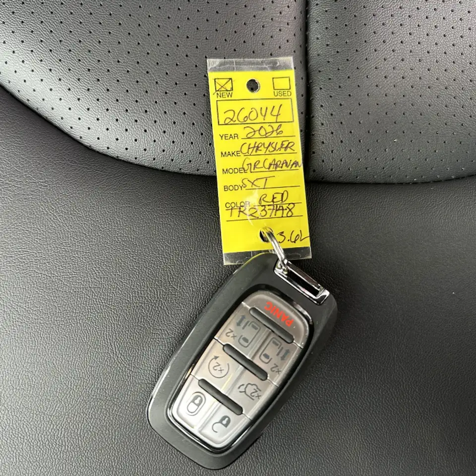 2026 Chrysler Grand Caravan 2C4RC1ZG0TR237148 from the CANADA