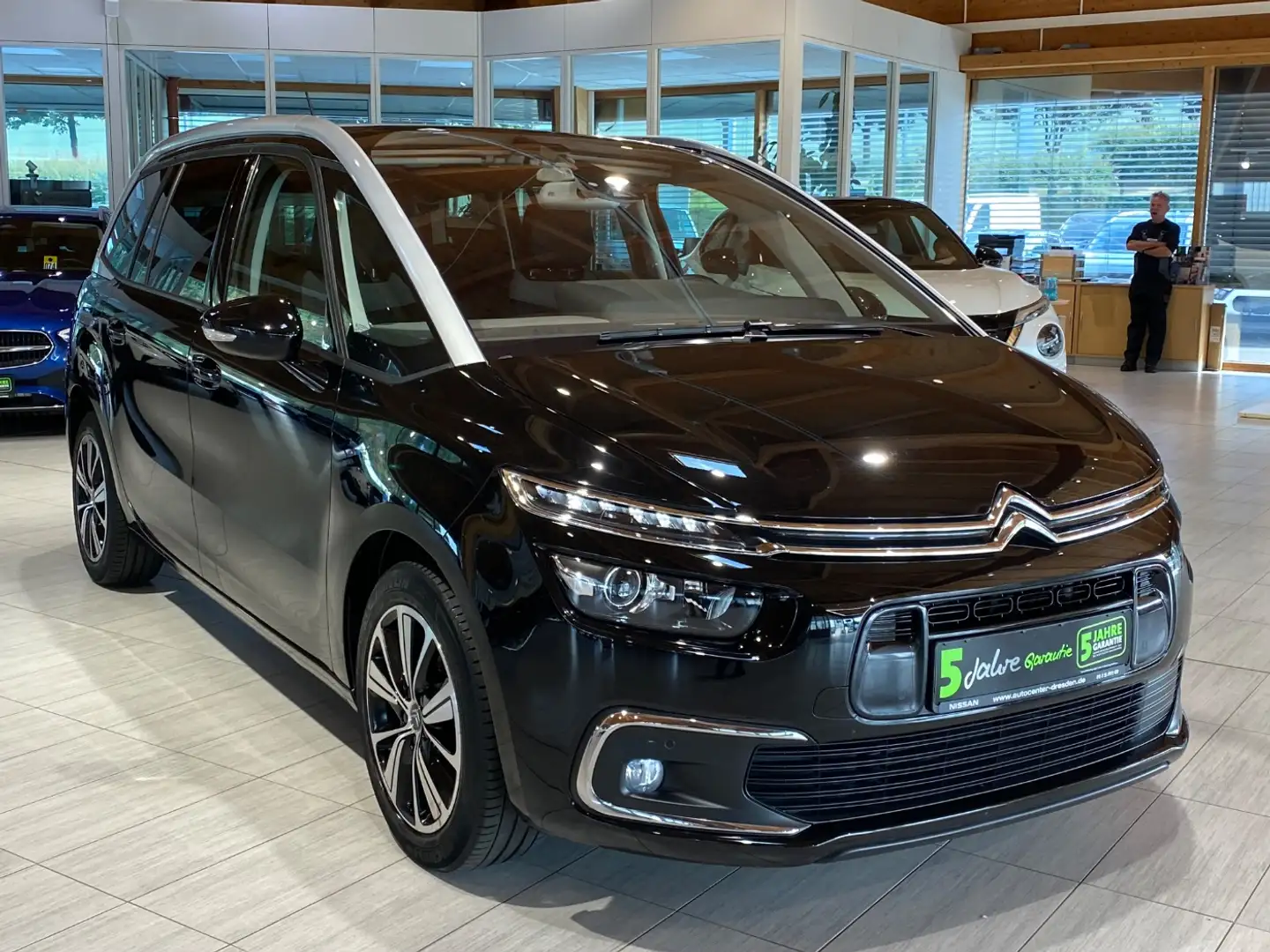 Citroen Grand C4 SpaceTourer 2.0 BlueHDi Navi Kam 7-Sitze Schwarz - 2