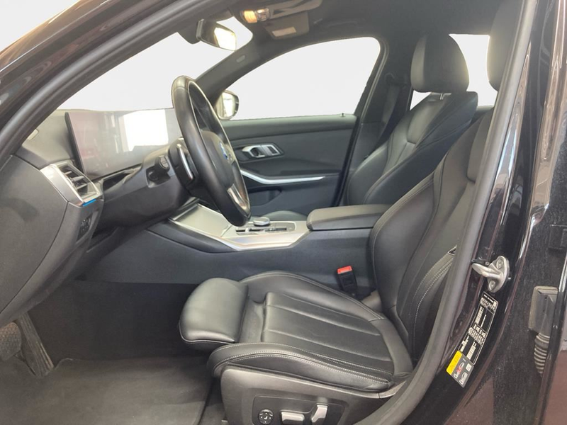 BMW 330 — photo 11