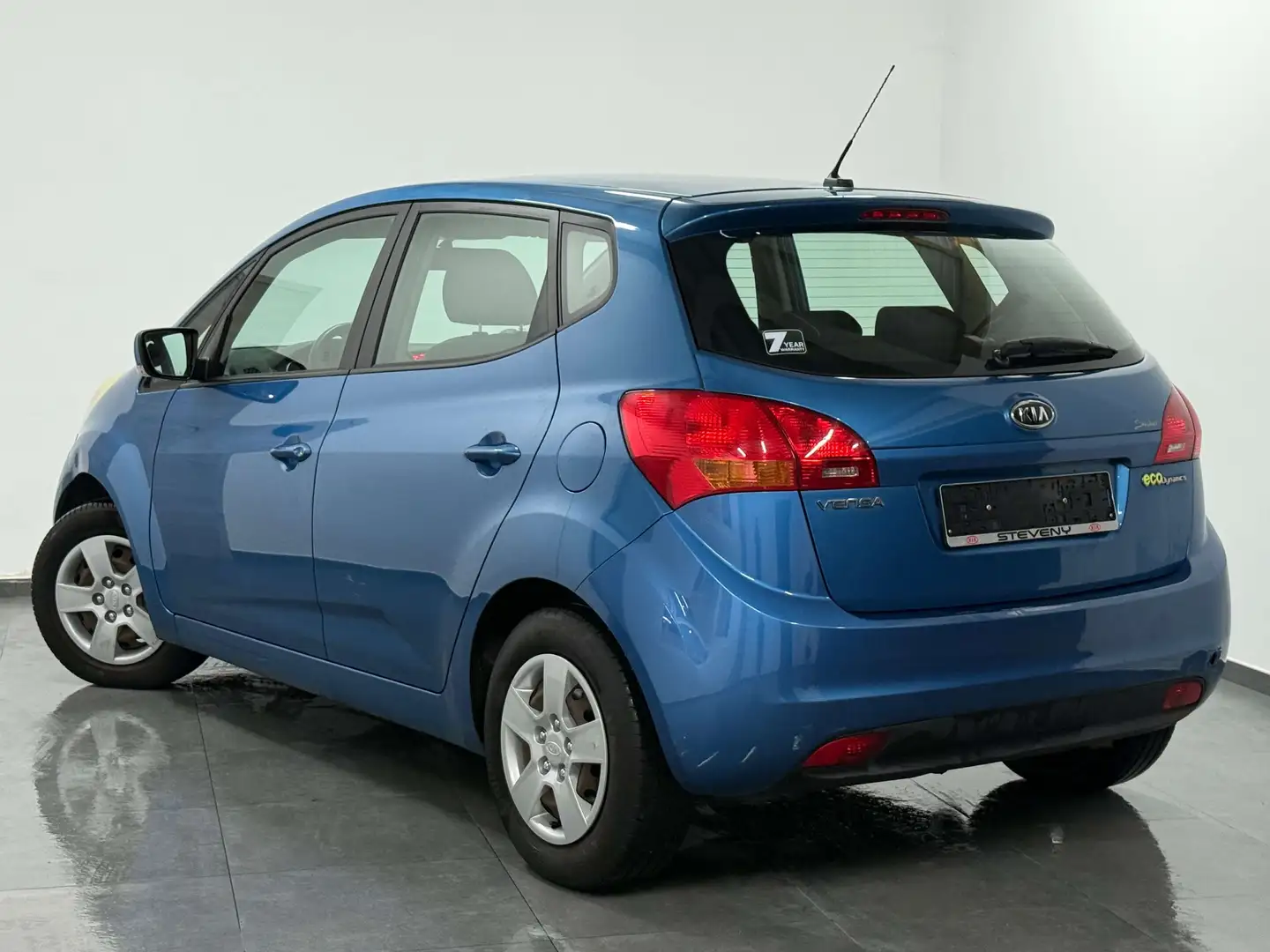 Kia Venga Venga 1.4i - Airco - Carnet Bleu - 2