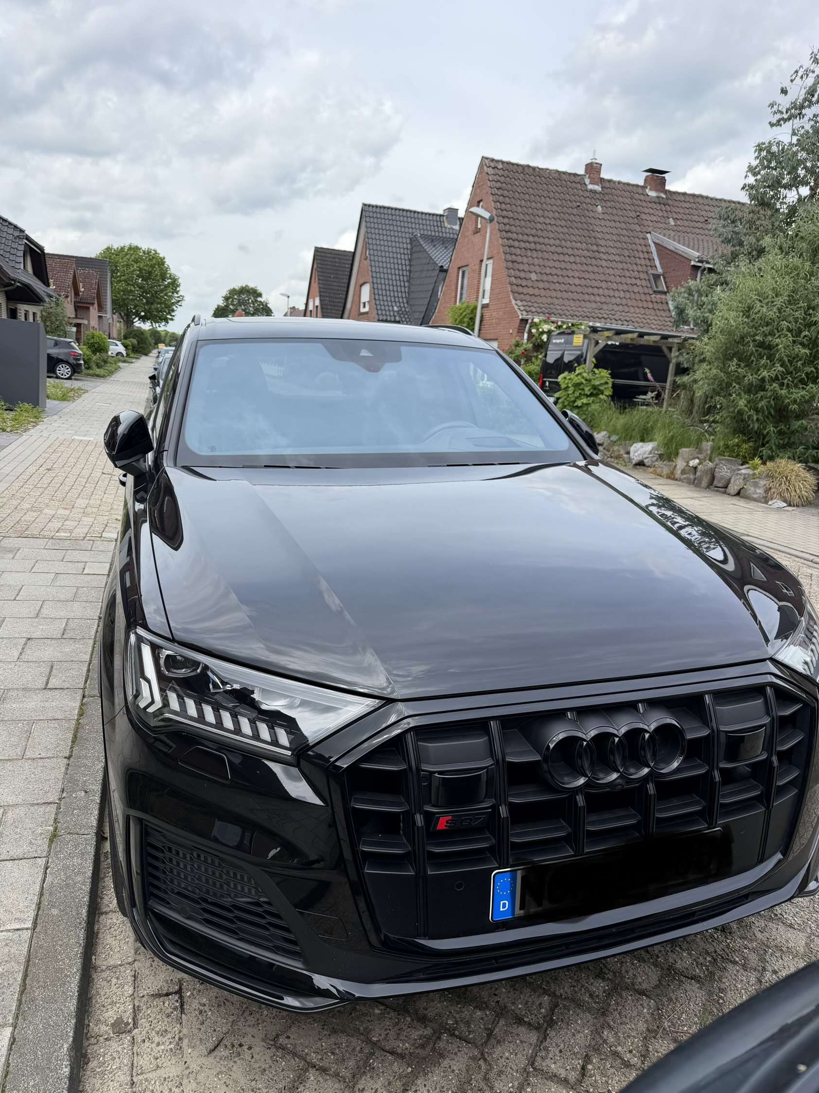 2023 Audi SQ7