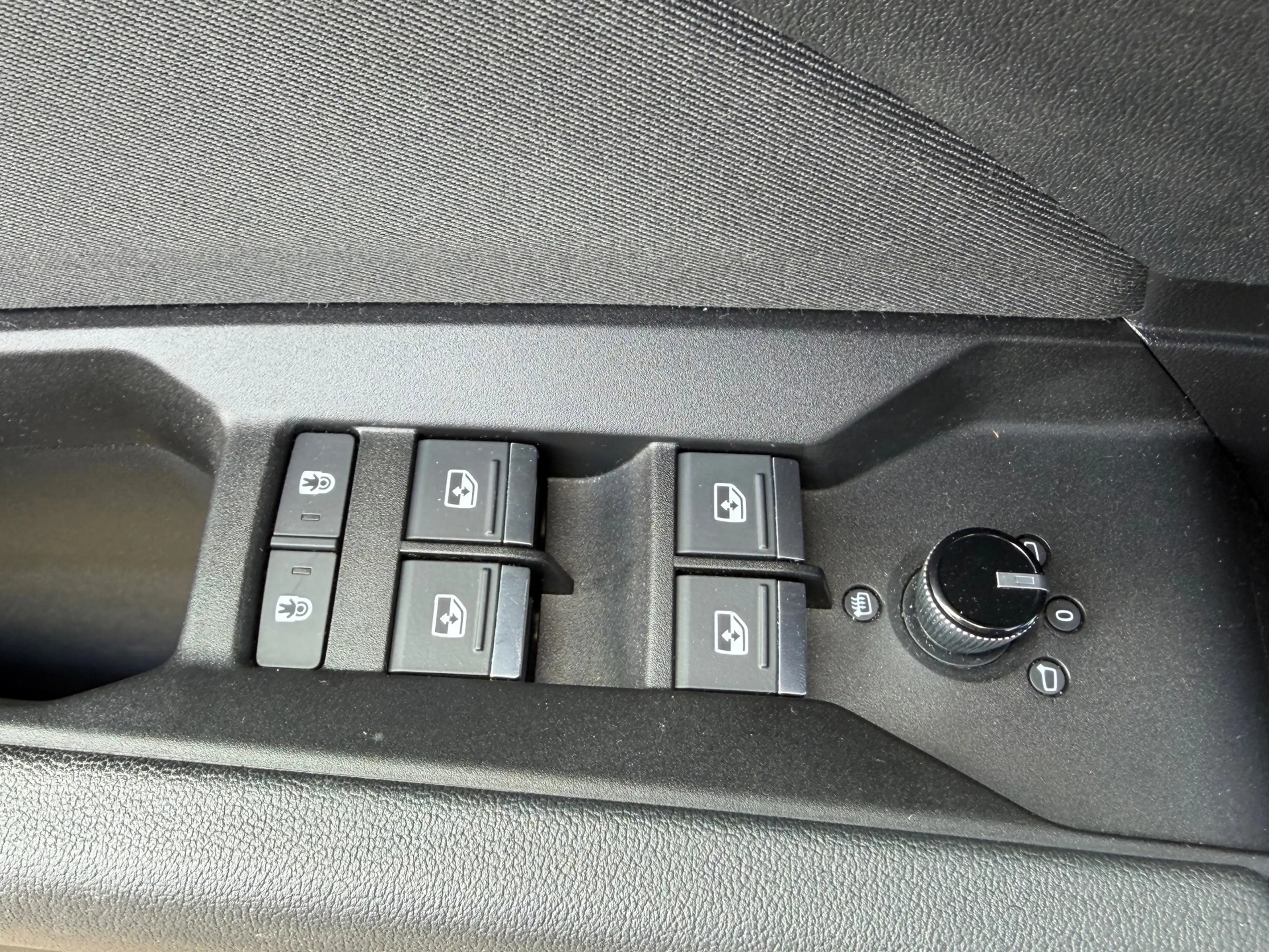 Audi Q4 e-tron Launch edition Advanced 55 kWh SOH 91,17%Stoelverw — photo 20