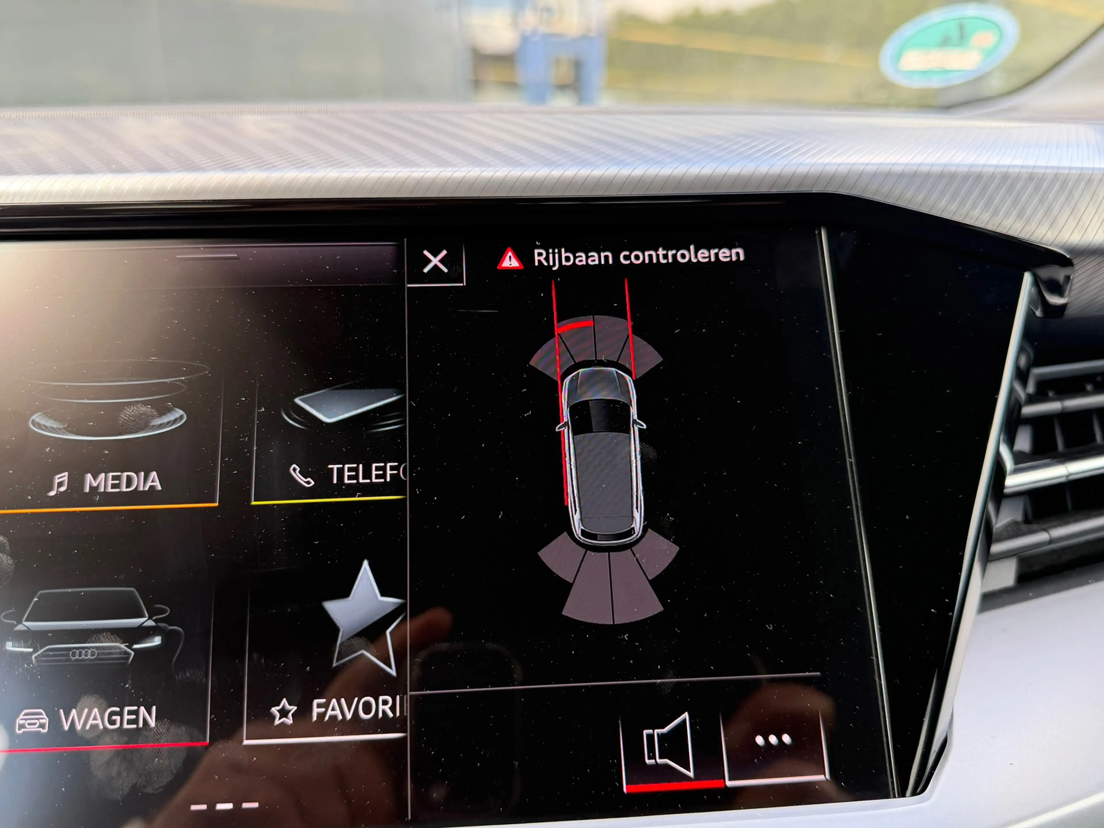 Audi Q4 e-tron Launch edition Advanced 55 kWh SOH 91,17%Stoelverw — photo 15