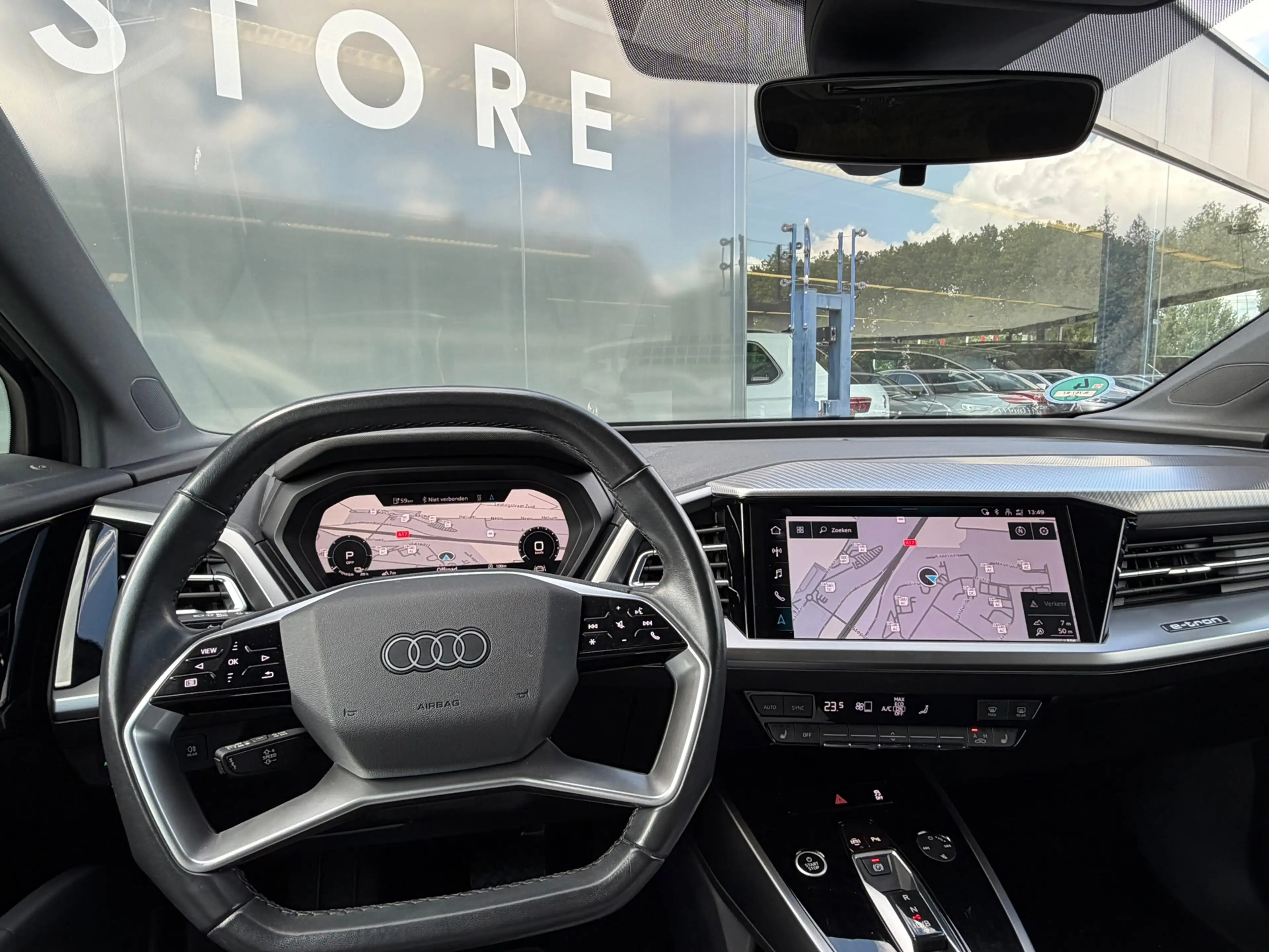 Audi Q4 e-tron Launch edition Advanced 55 kWh SOH 91,17%Stoelverw — photo 8