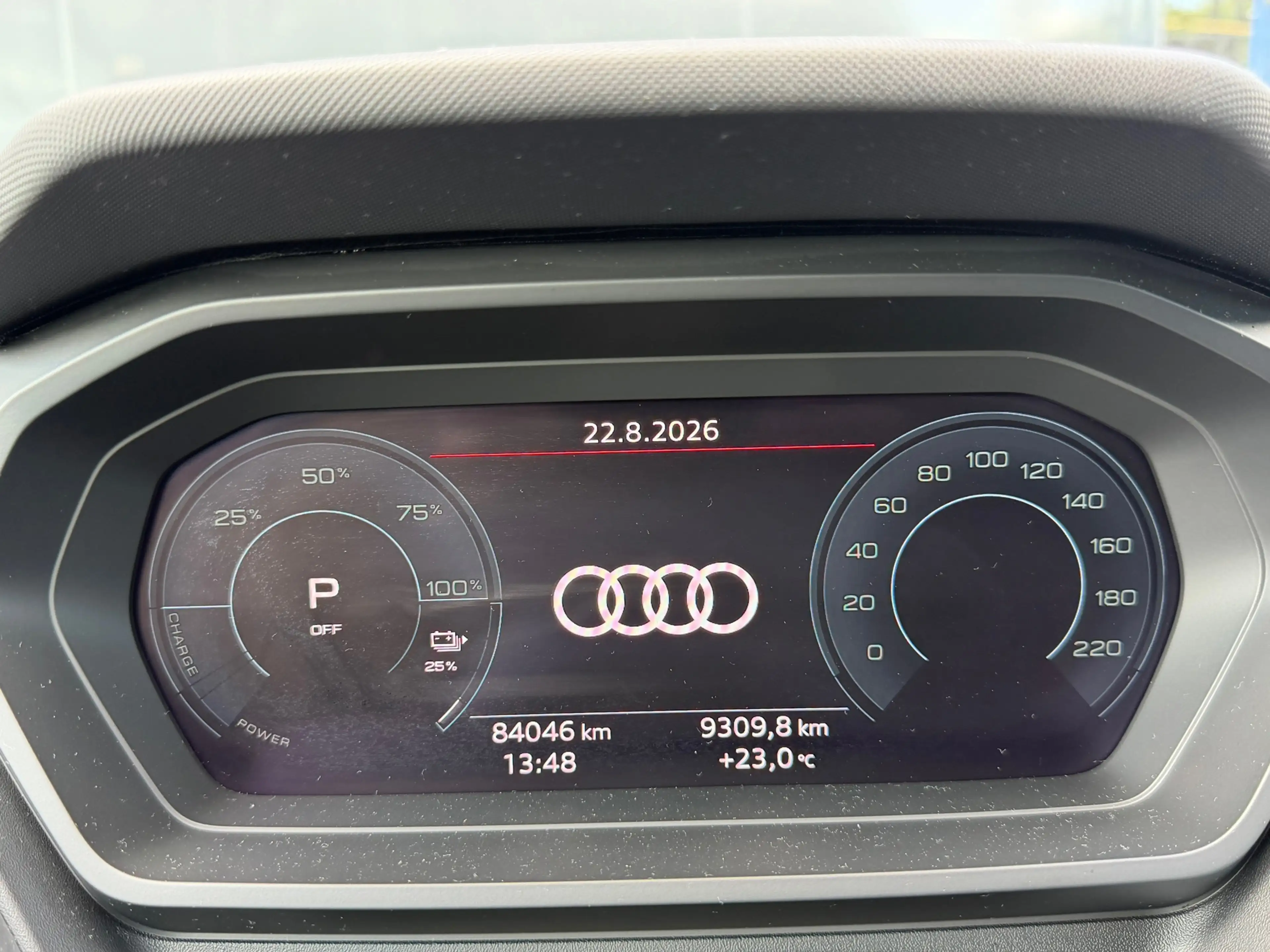 Audi Q4 e-tron Launch edition Advanced 55 kWh SOH 91,17%Stoelverw — photo 13