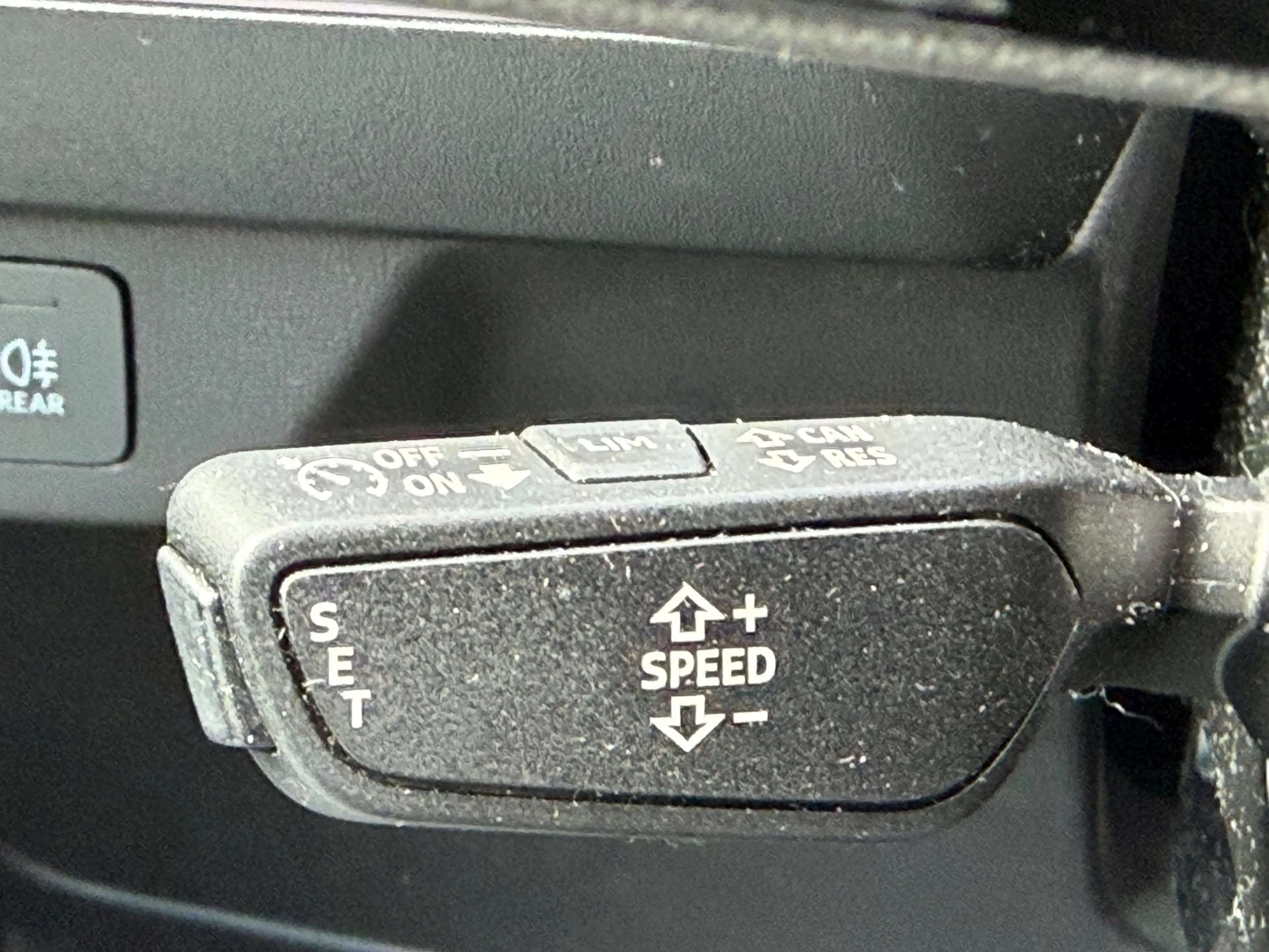 Audi Q4 e-tron Launch edition Advanced 55 kWh SOH 91,17%Stoelverw — photo 18