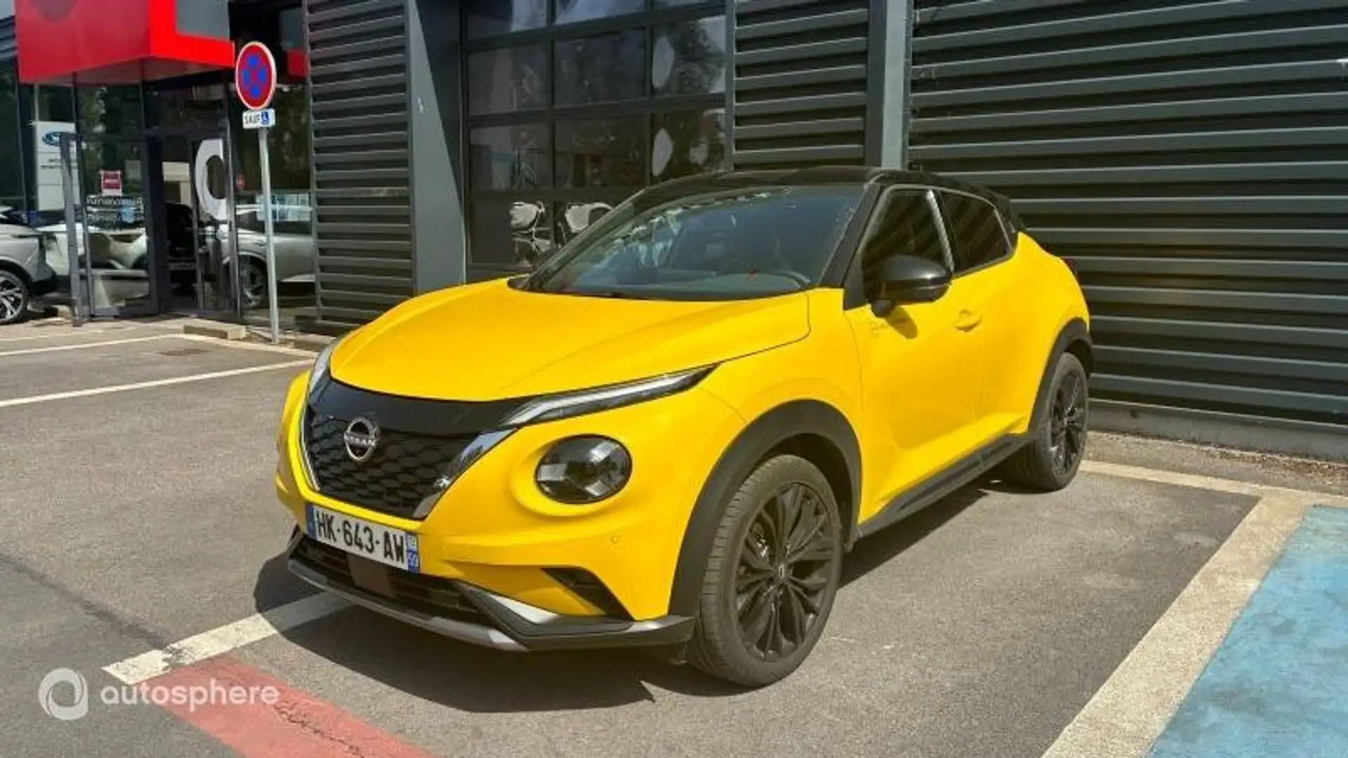 NISSAN Juke