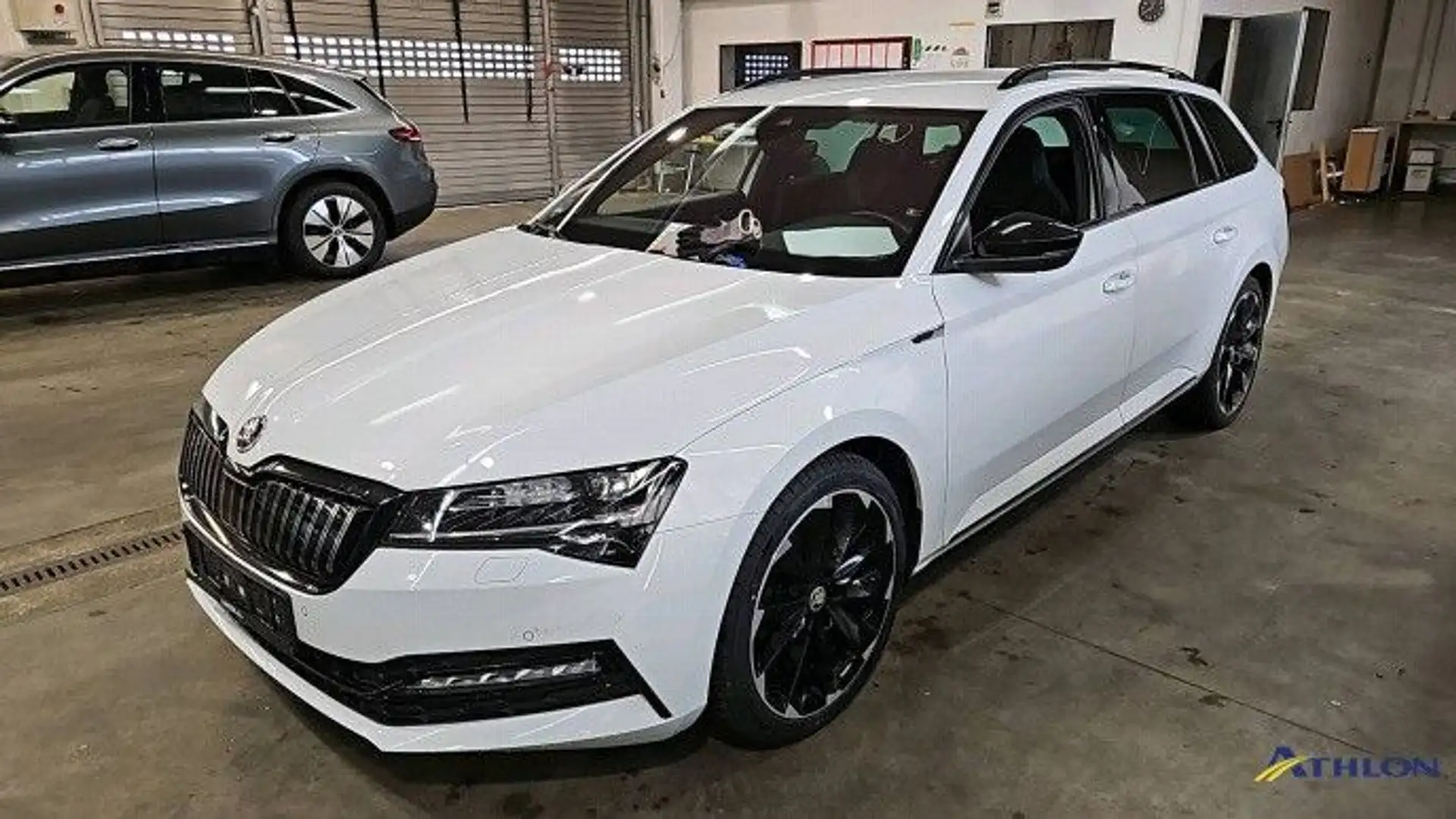 Skoda Superb Combi Sportline iV Navi LED ACC AHK 360° Blanc - 1