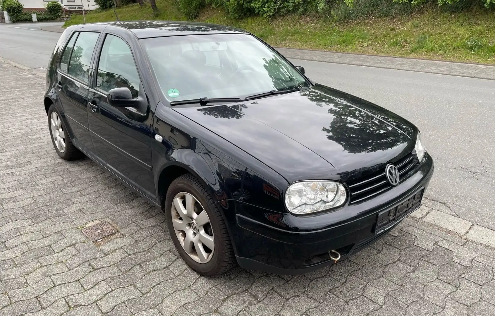 Volkswagen Golf Lim 1.4 Special 4-türig Klima Alu Negru - 1