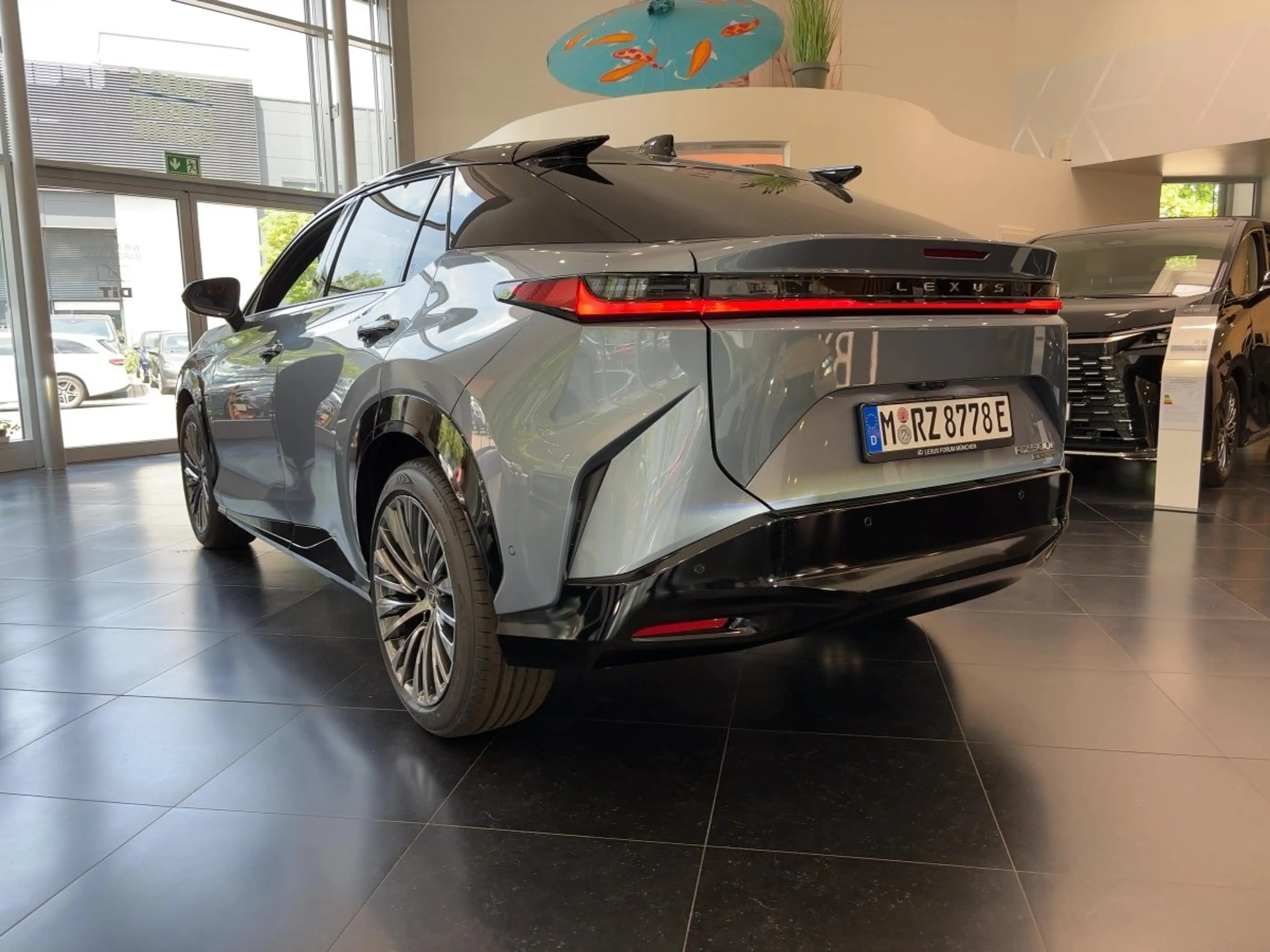 Lexus RZ 500e DIRECT4 Luxury Steer by wire JOKE Lenkrad — photo 3