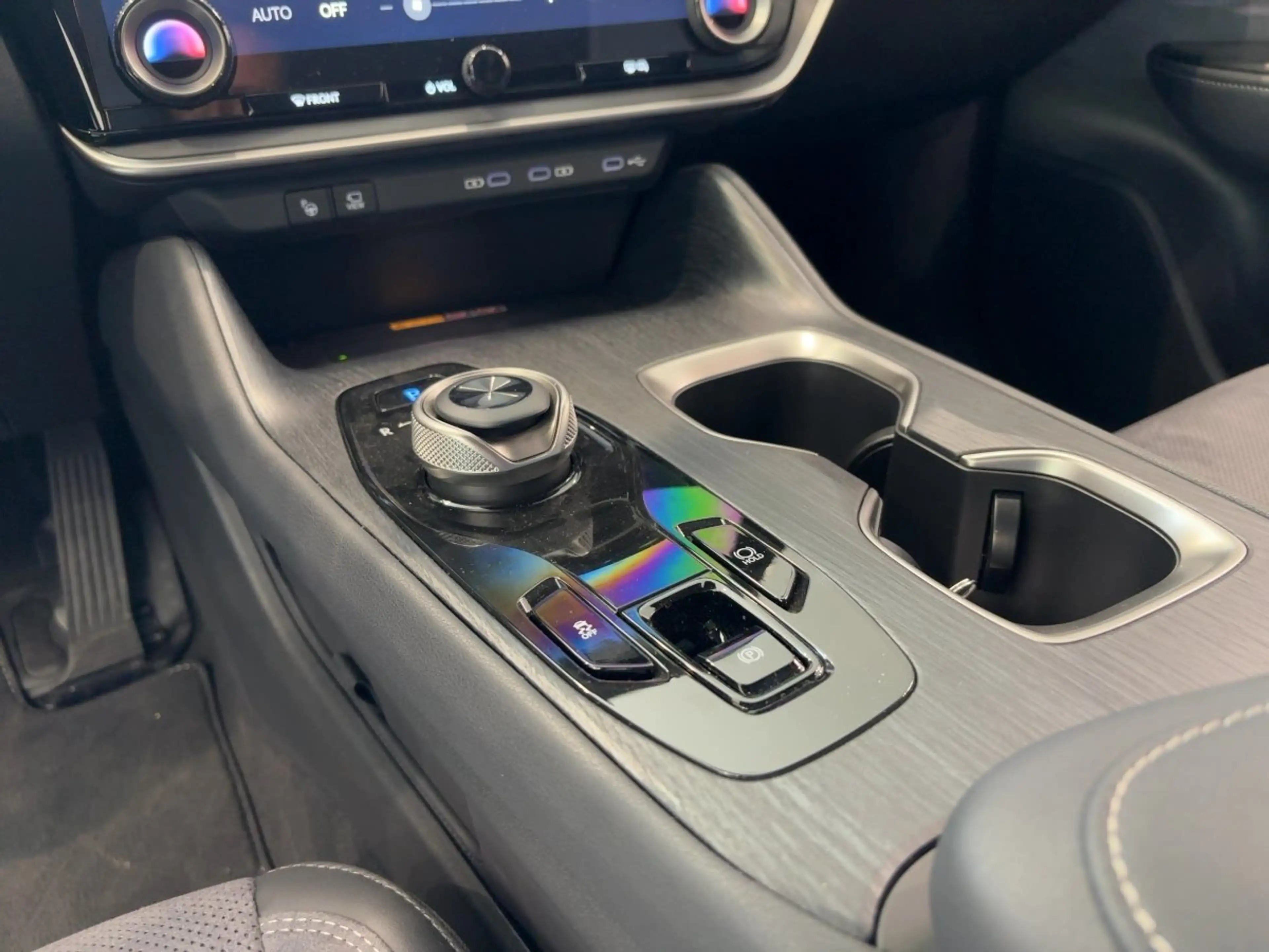 Lexus RZ 500e DIRECT4 Luxury Steer by wire JOKE Lenkrad — photo 13