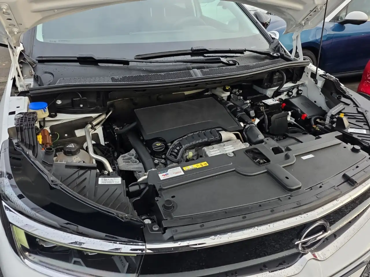 Opel Grandland Ultimate 1.2 Turbo Kamera Navi LED 30