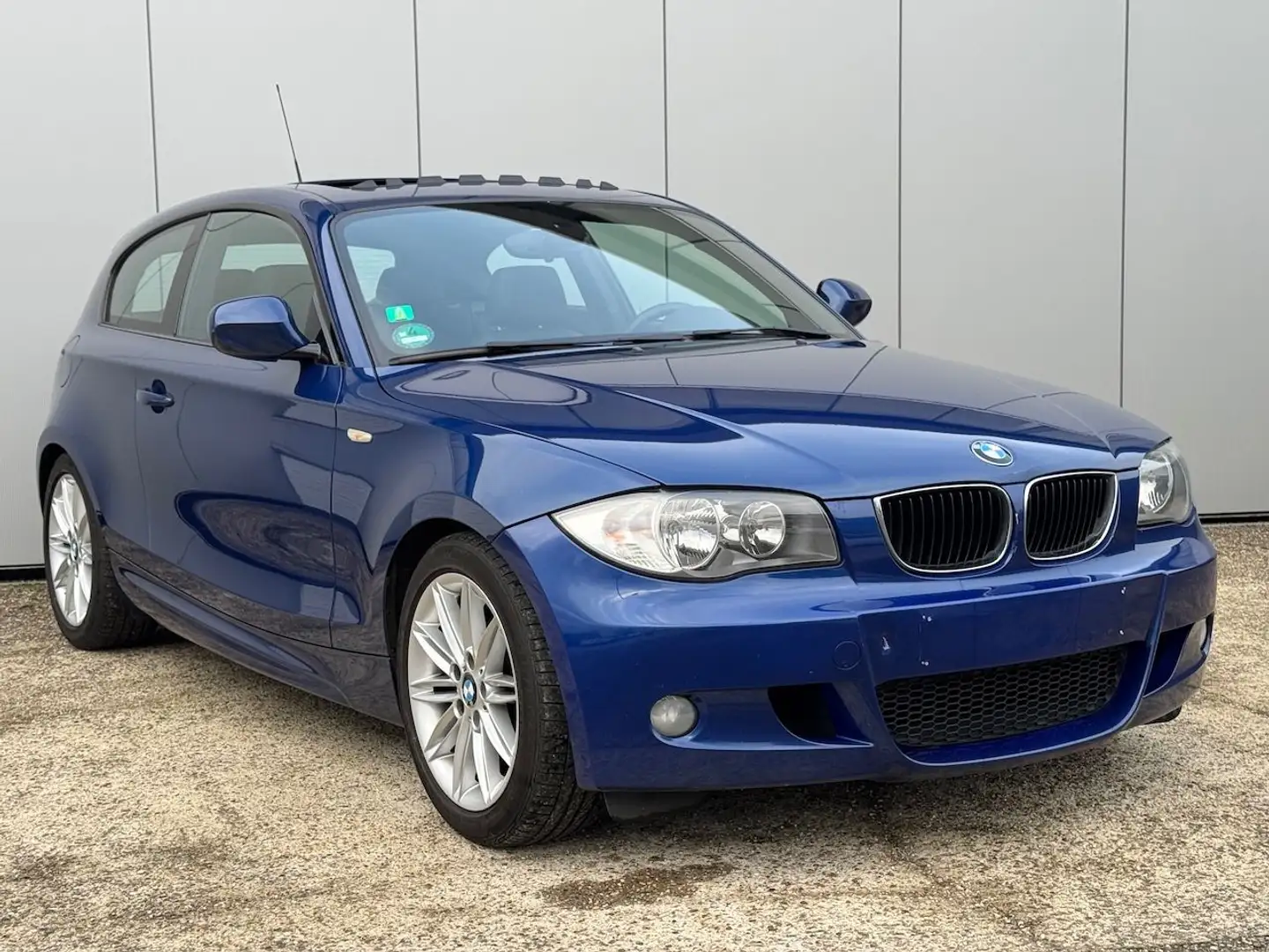 BMW 118 d M Sportpaket Modrá - 2