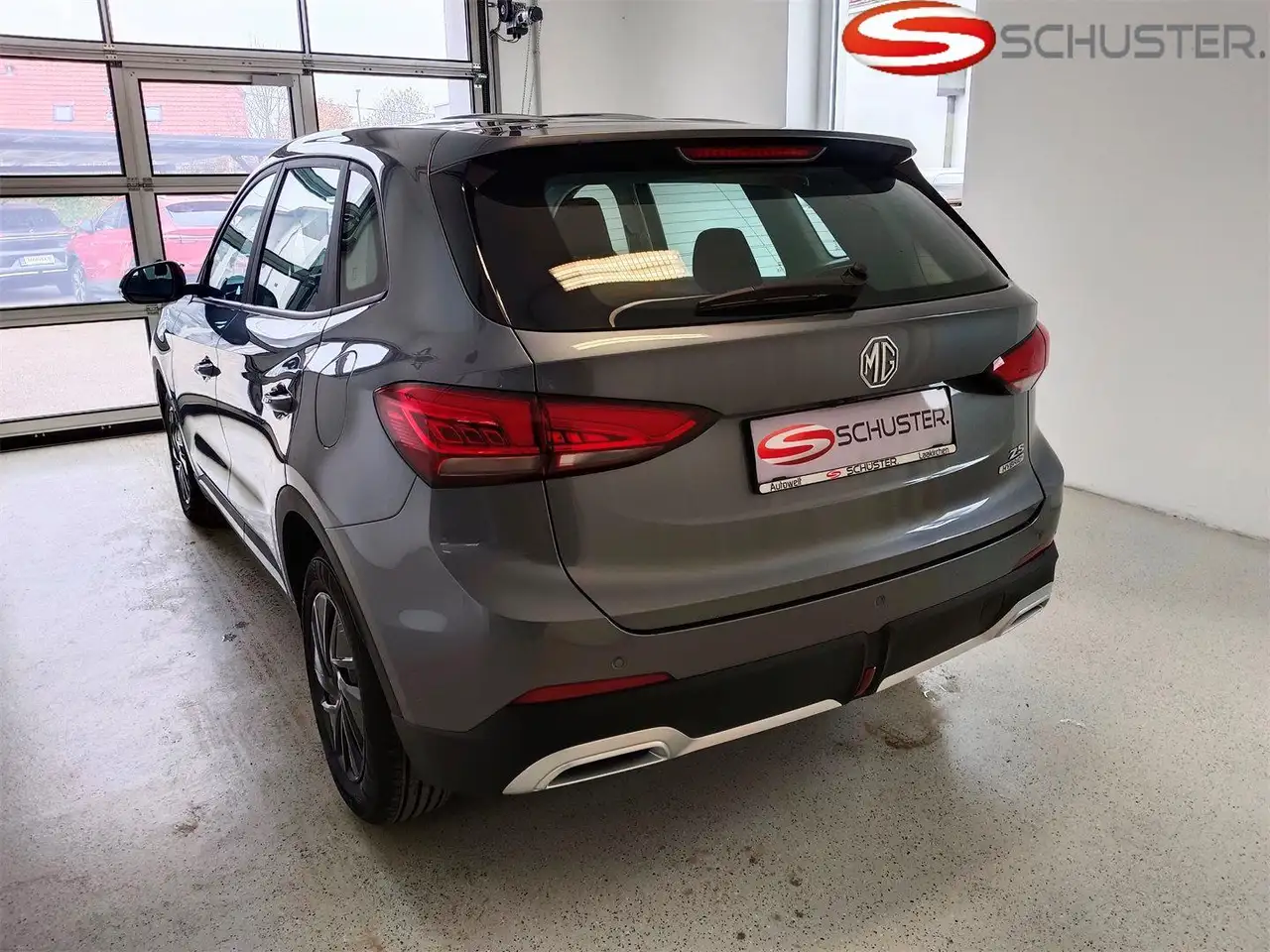 MG ZS
