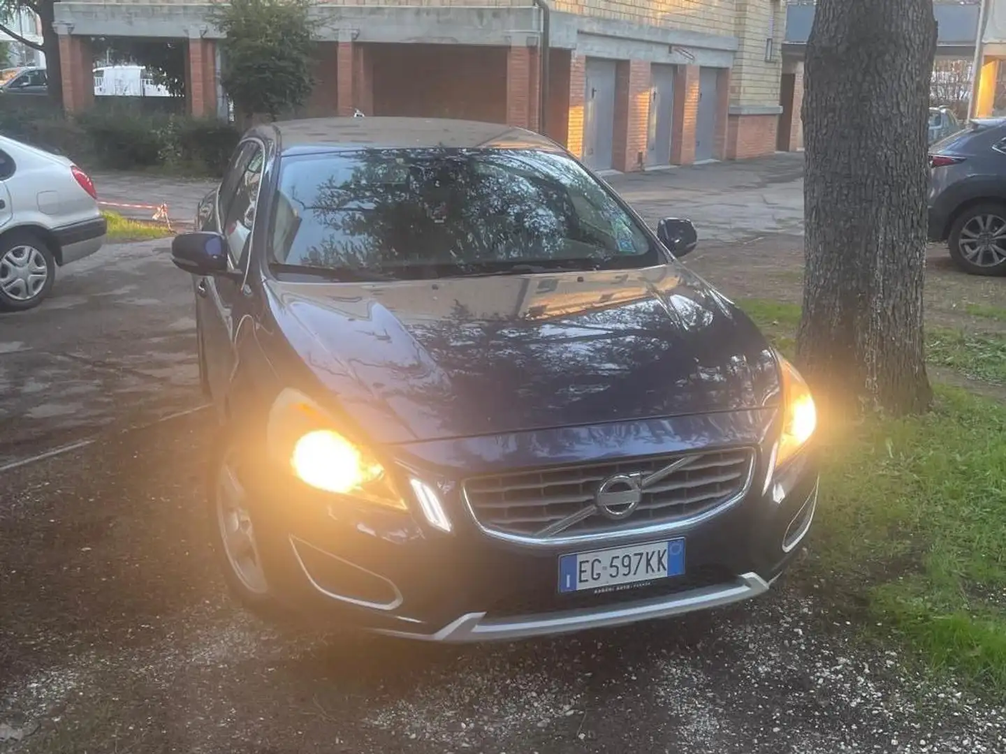 Volvo V60 2.0 d3 Momentum - 2