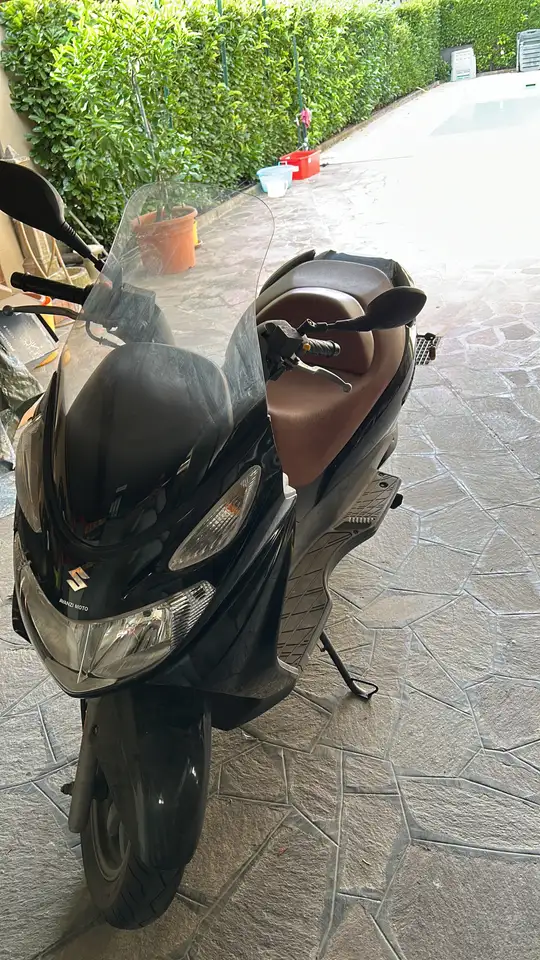 Suzuki Burgman 125