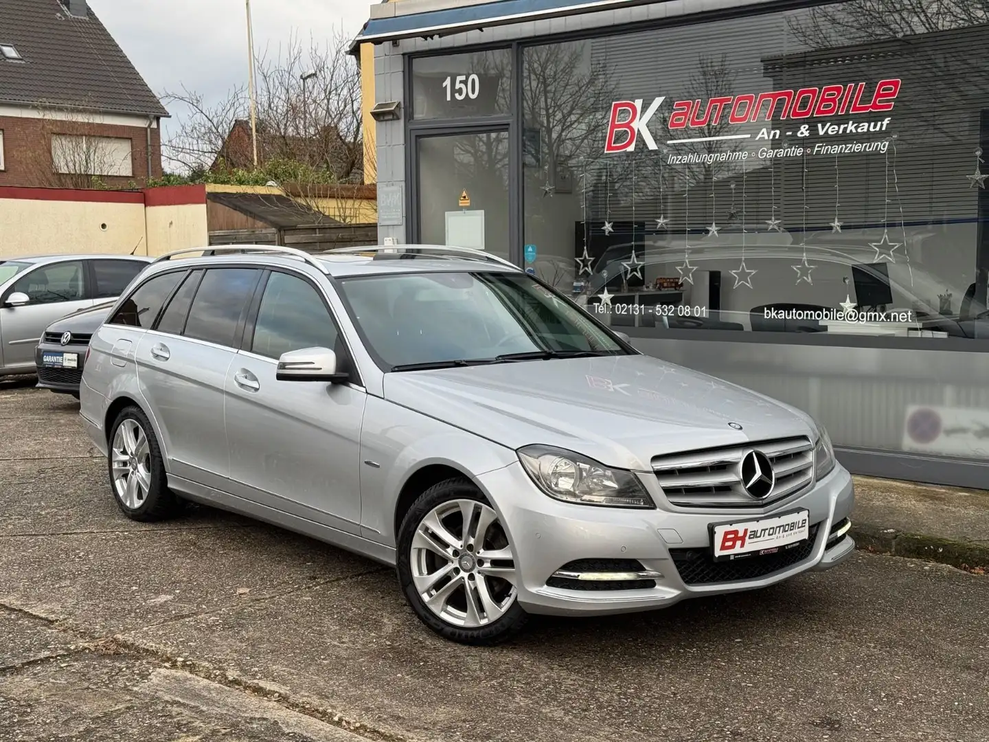 Mercedes-Benz C 180 Avantgarde Aut Nav Leder AHK GSHD Silber - 1