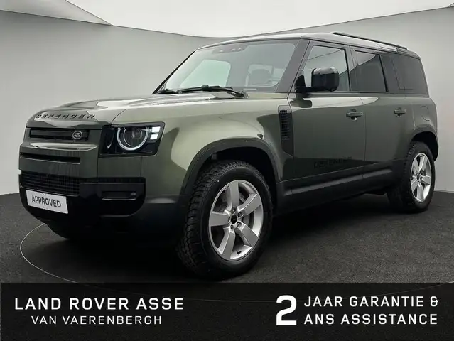 Land Rover Defender 110 P300e S AWD Auto. 26MY