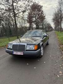 320CE M104.99 Airco/automaat/leder/schuifdak