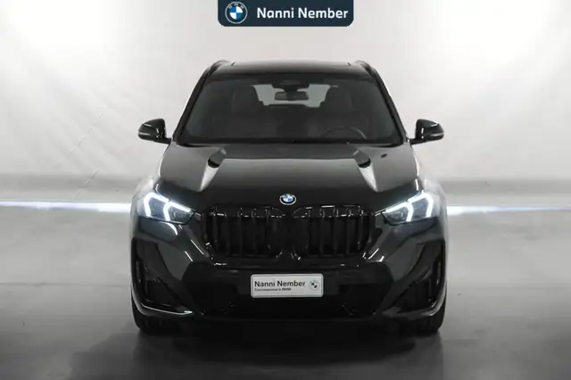 BMW X1 view 2