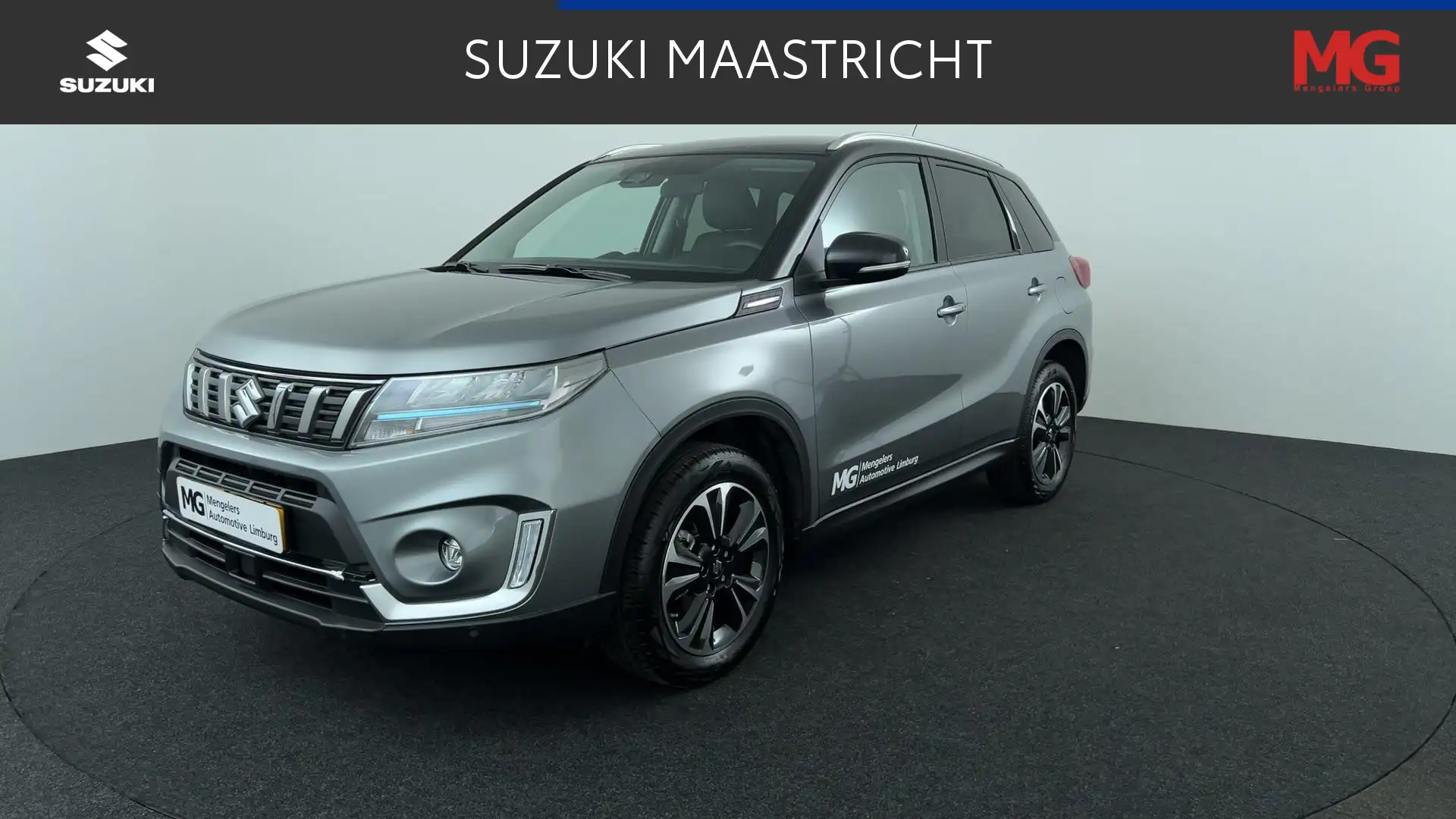Suzuki Vitara 1.5 Hybrid Style / P.cam / Navi / LED Gris - 1