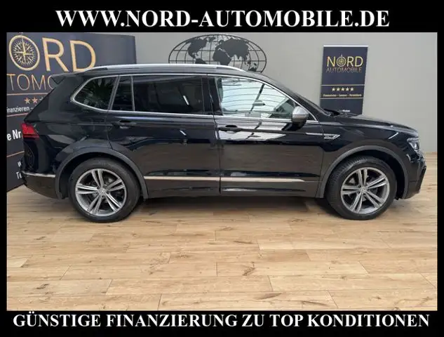 Volkswagen Tiguan Allspace view 8