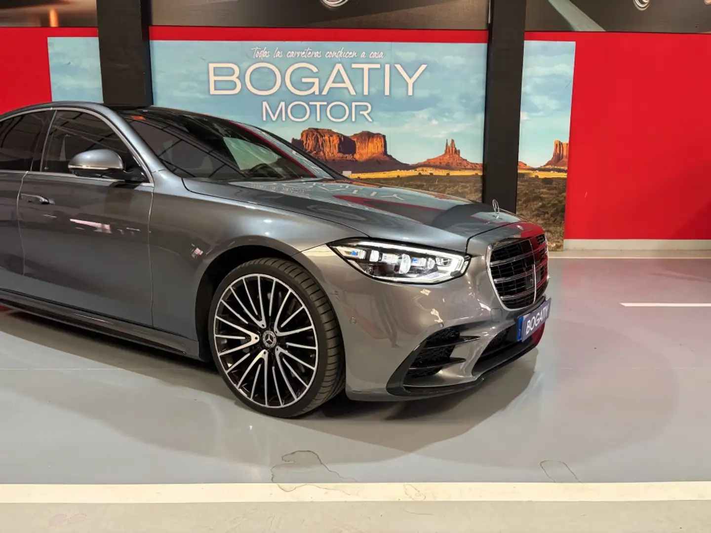 Mercedes-Benz S 500 4Matic 9G-Tronic Gris - 2