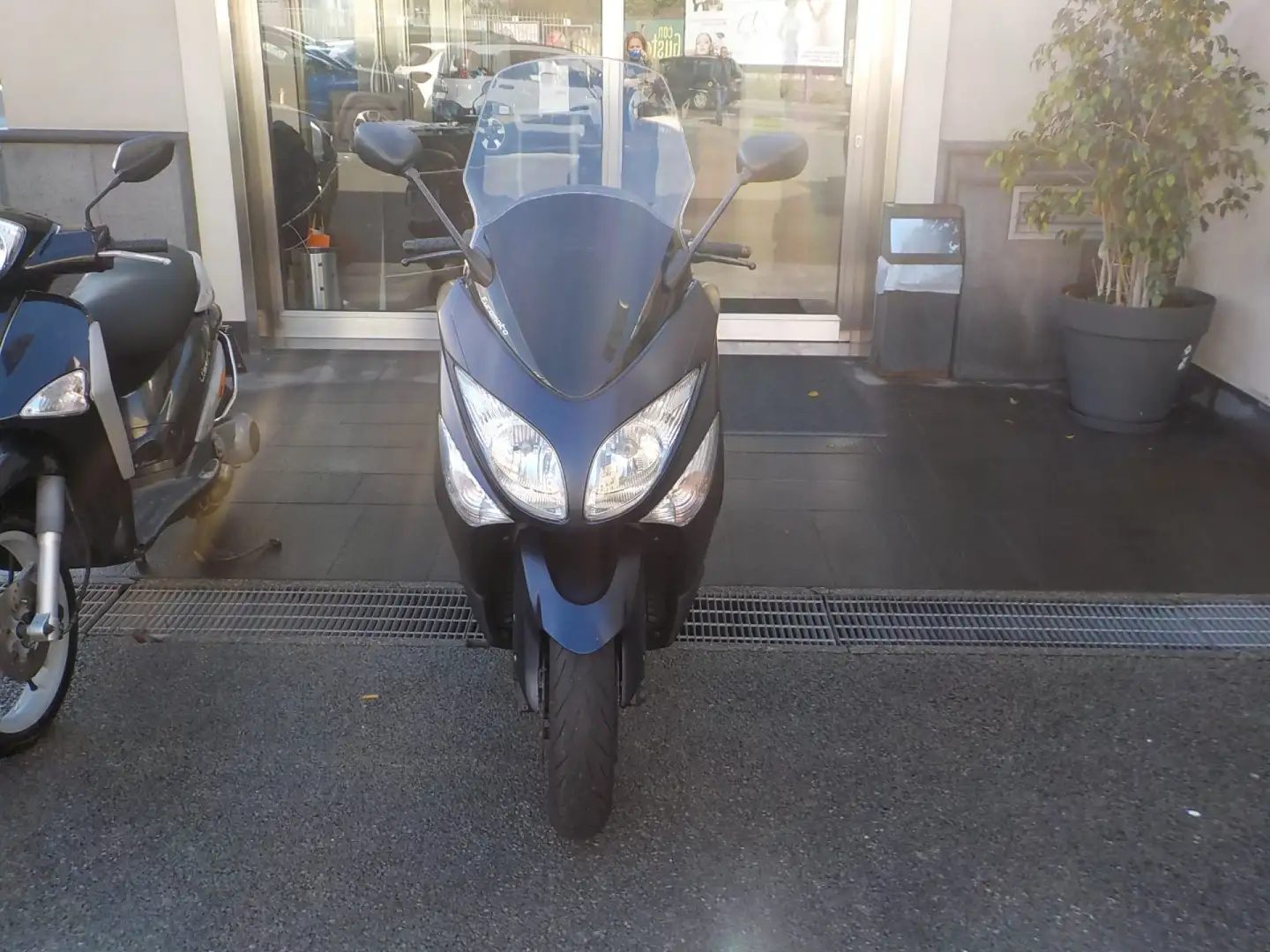 Yamaha TMAX 500 Anno 2011 Černá - 1