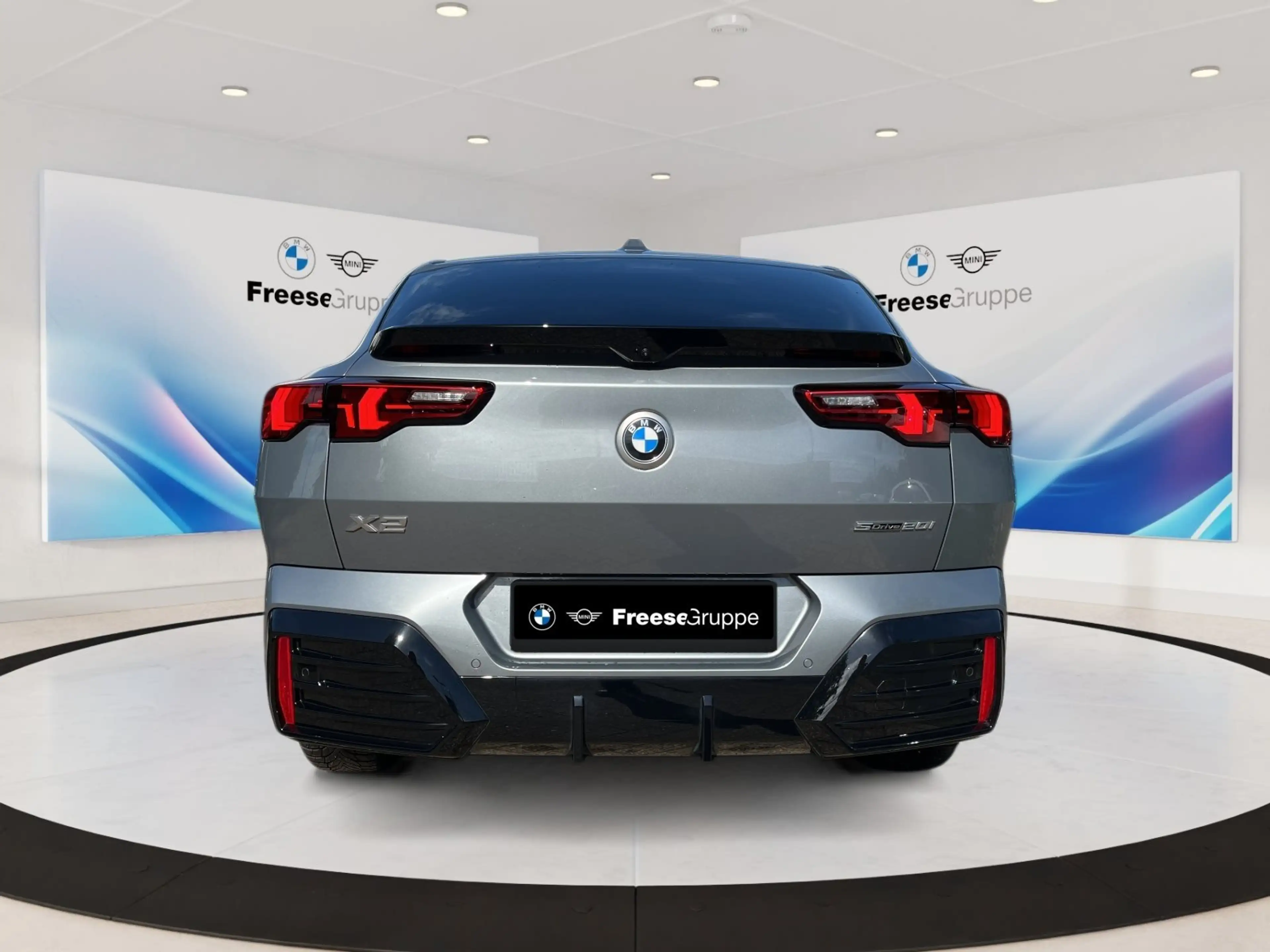 BMW X2 sDrive20i AHK 360° HEAD-UP RFK HIFI LED SHZ — photo 5