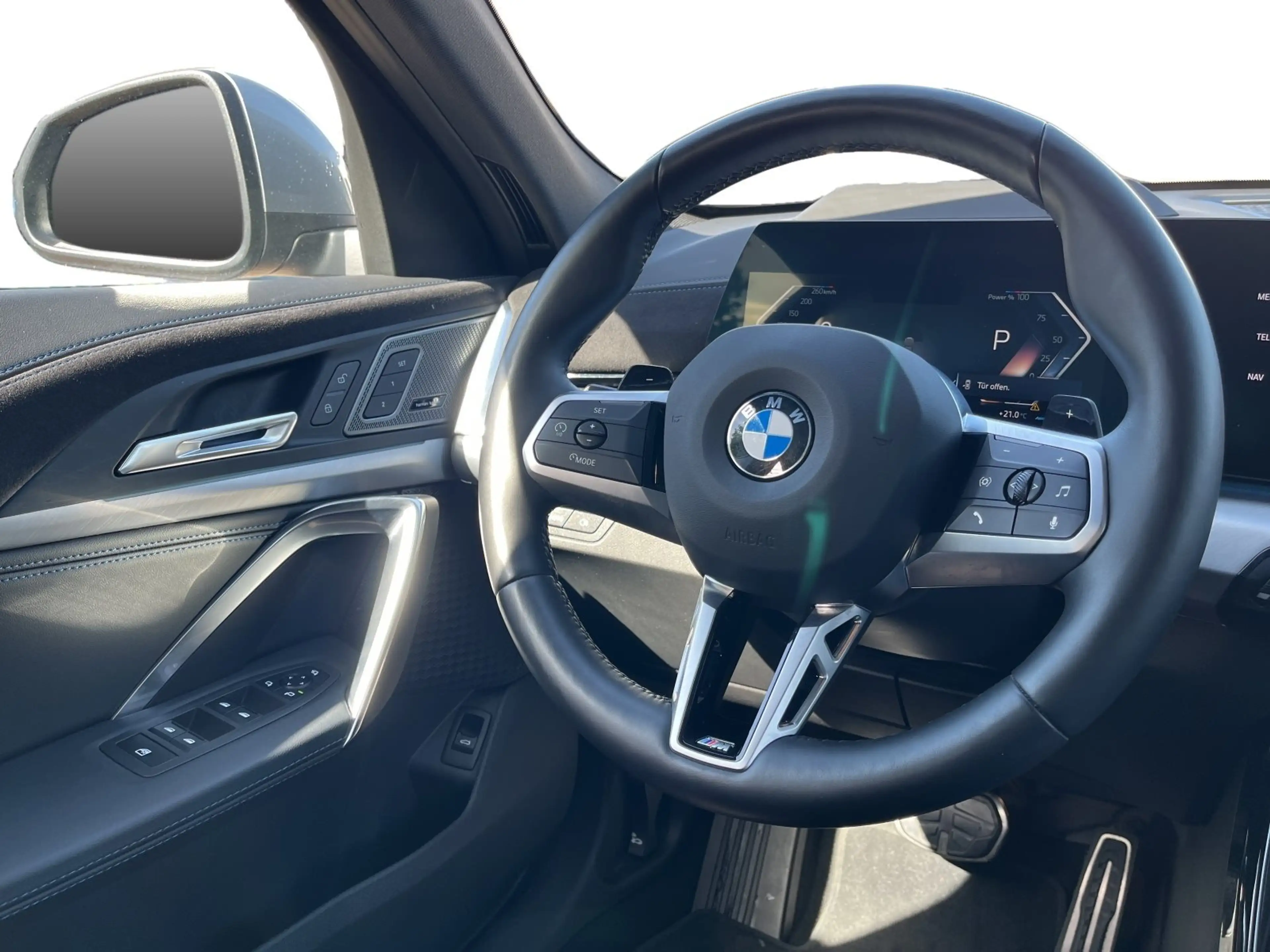 BMW X2 sDrive20i AHK 360° HEAD-UP RFK HIFI LED SHZ — photo 14