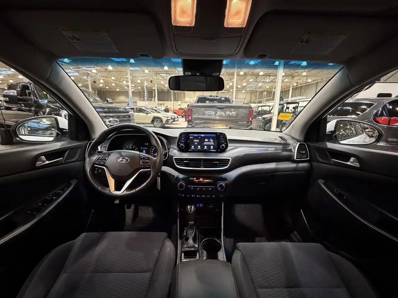 Hyundai TUCSON снимка Hyundai TUCSON