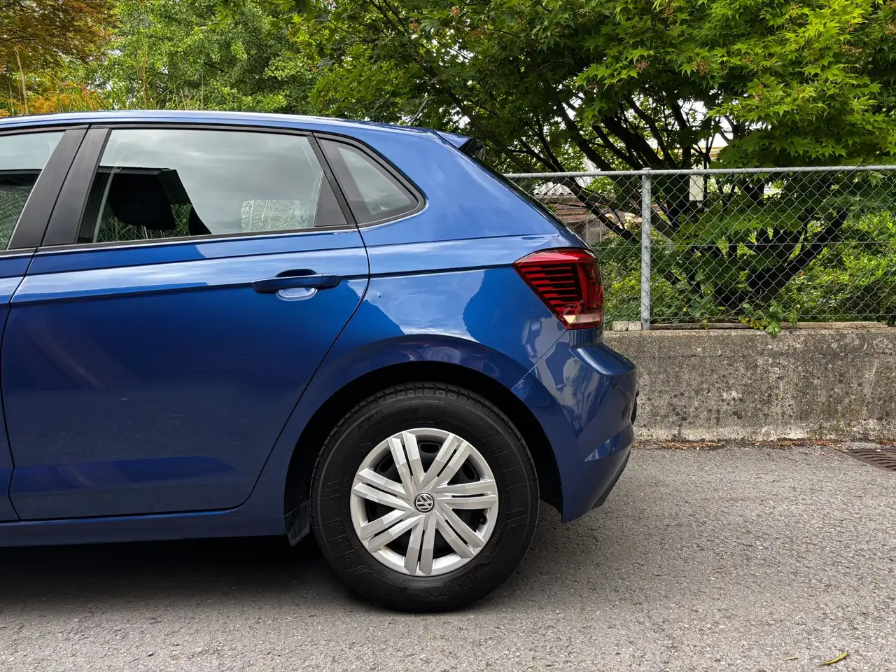2018 Volkswagen Polo 1.0 / Pickerl 11/2027 / 8 fach bereift, photograph 8