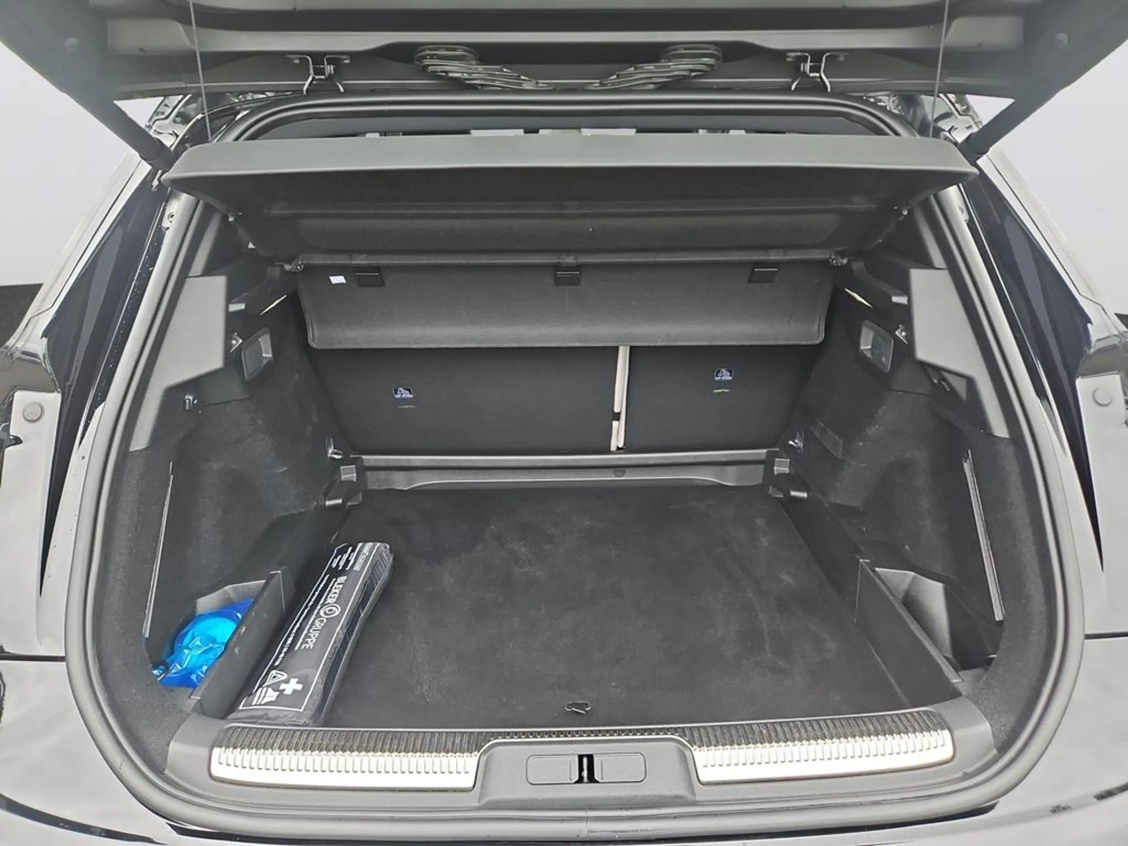 DS Automobiles DS 7 Opera — photo 7