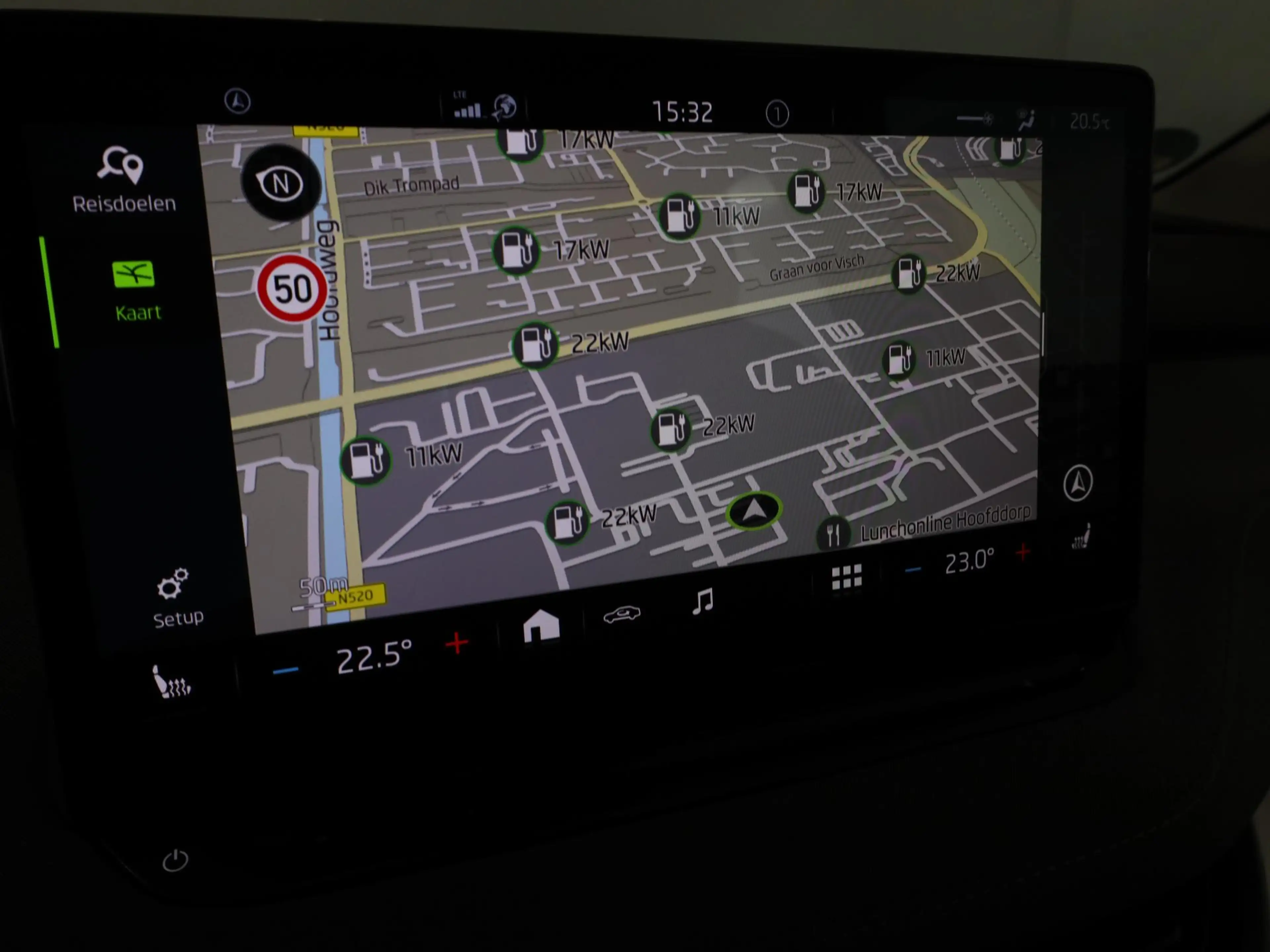 Skoda Enyaq iV 60 180 pk | Navigatie | Parkeersensoren (Park a — photo 11