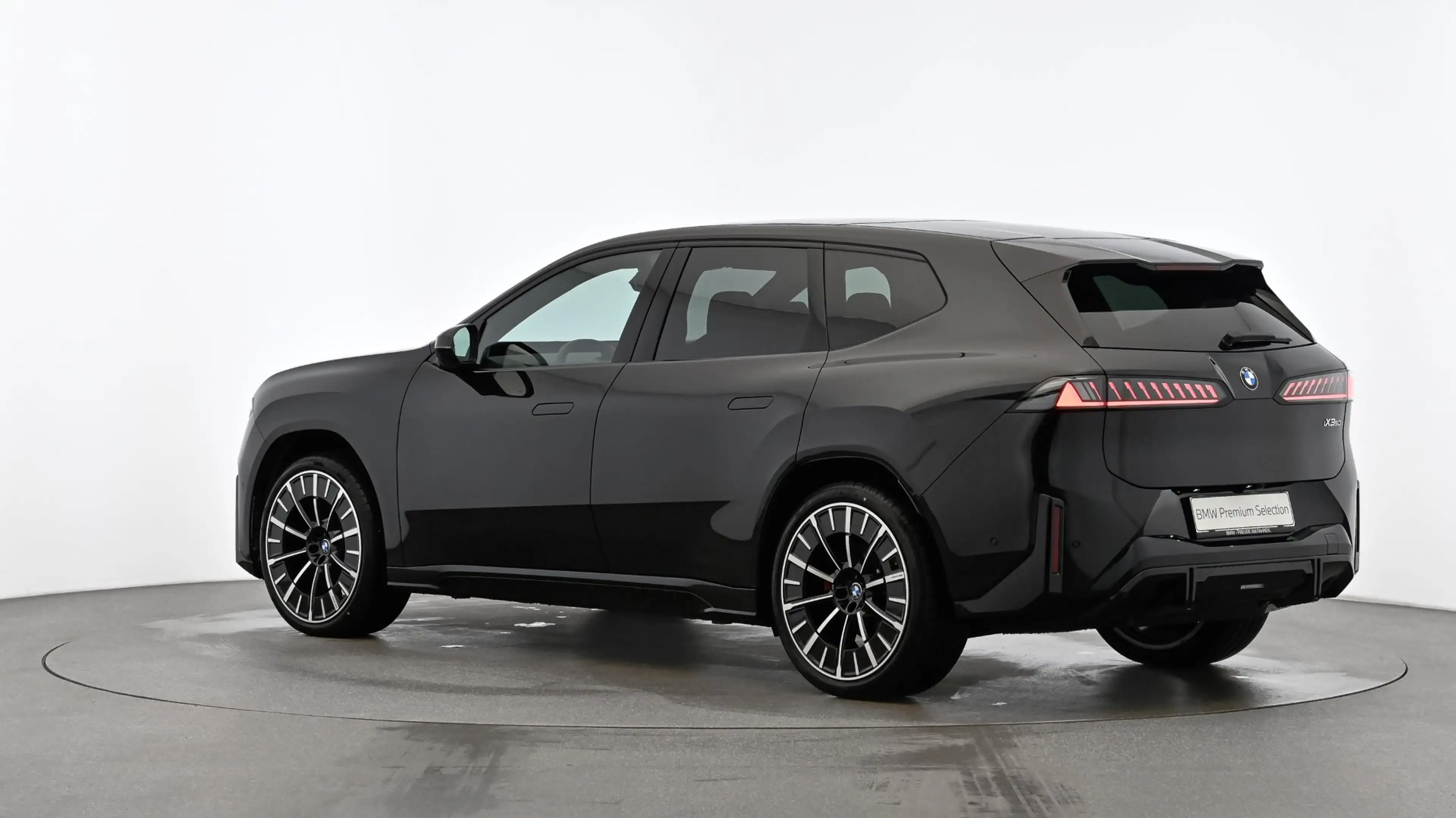 BMW iX3 50 xDrive M-Sportpaket Pro — photo 3