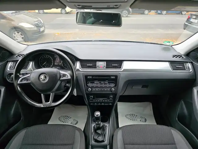 Skoda Rapid view 5