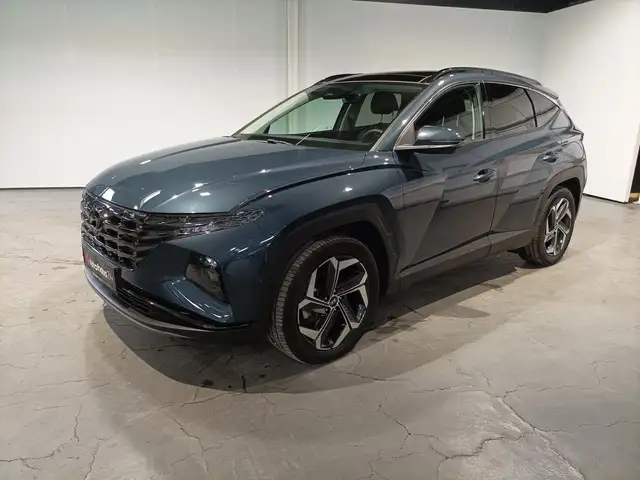 Hyundai Tucson view 3