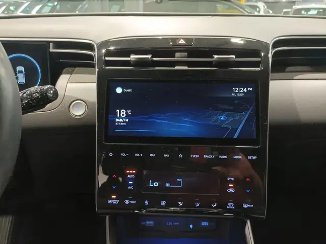 Hyundai Tucson view 12