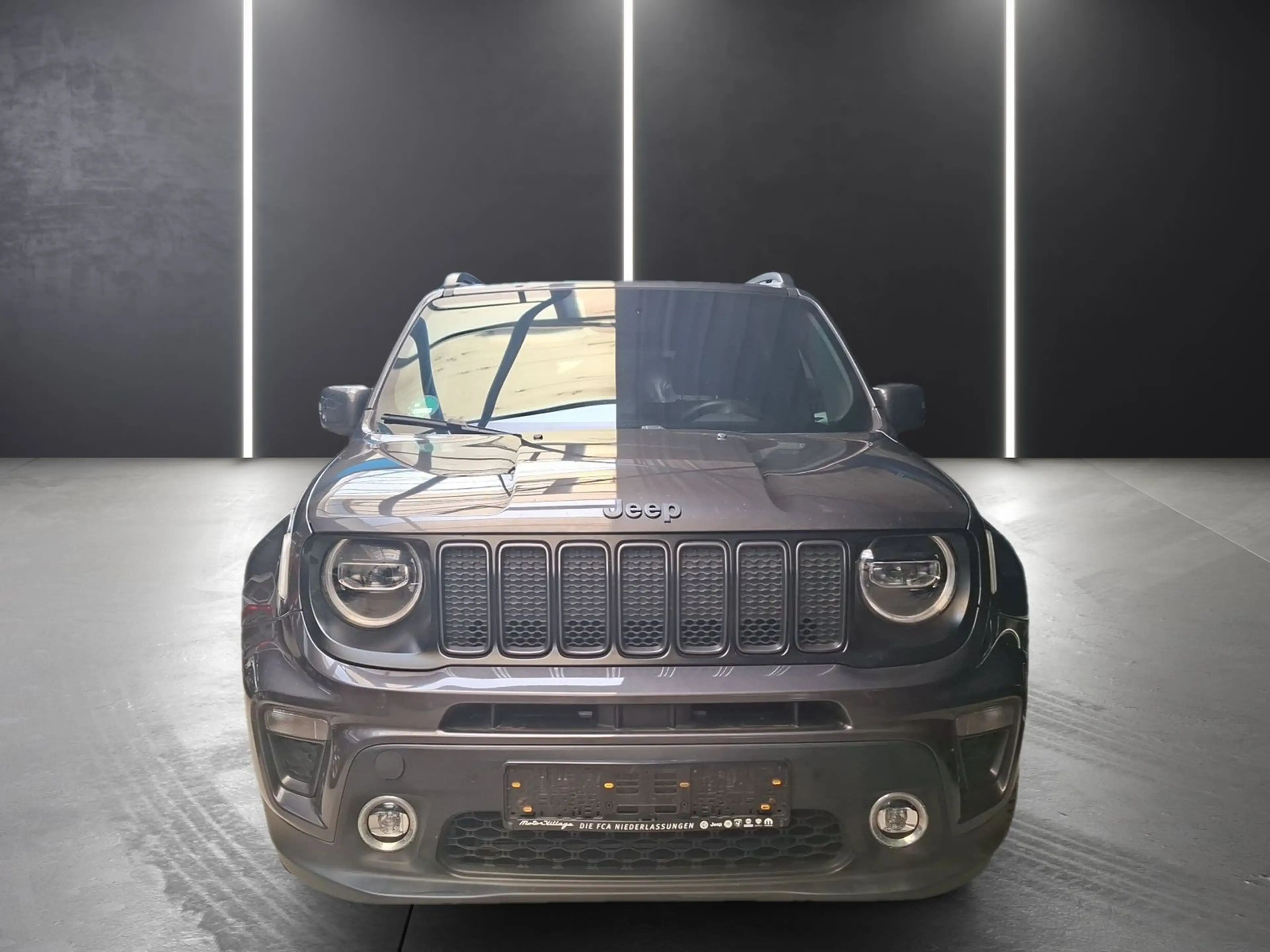 Jeep Renegade S Plug-In-Hybrid 4xe — photo 2