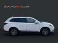 Mitsubishi Outlander 2.2 DI-D Plus 2WD*MFL*Ahk* Weiß - thumbnail 7