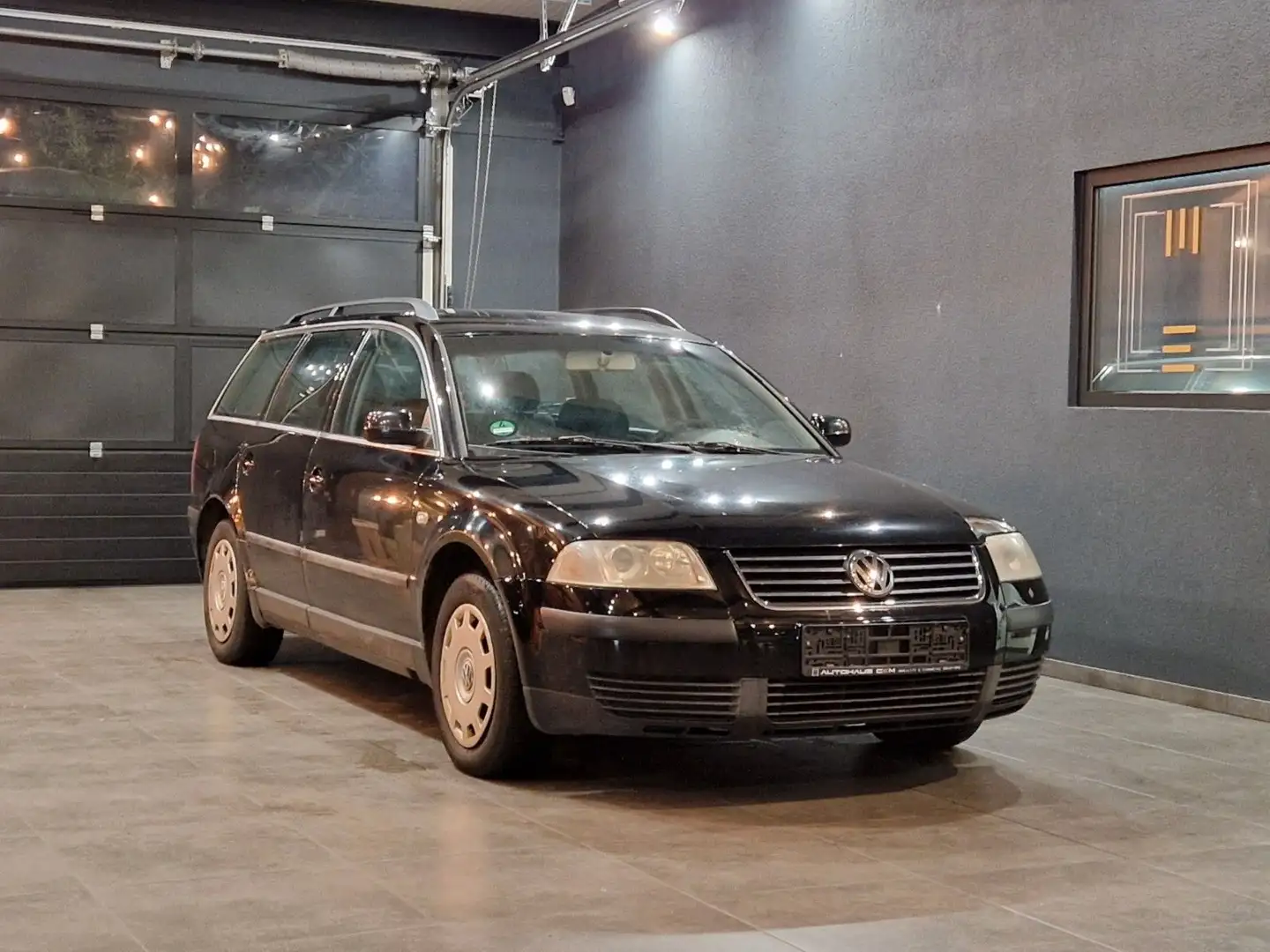 Volkswagen Passat Variant 1.9TDI Schwarz - 1