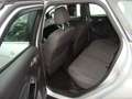 Ford Focus Turnier Titanium Benzin/Gas SHZ/PDC/Temp./1.Hand Silber - thumbnail 8