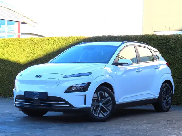 Hyundai KONA Select Elektro 2WD SoH 98,2% / ACC / Kamera